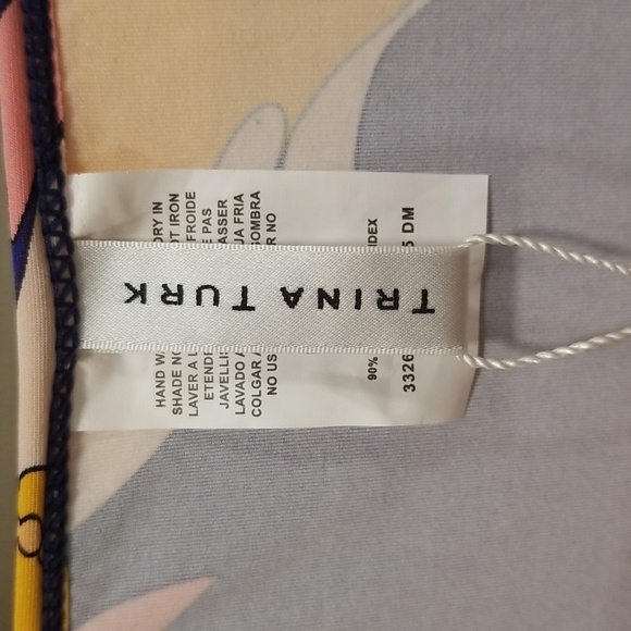 💕TRINA TURK💕 Breeze Dress ~ Multi-Color Floral Print Medium M NWT - Picture 13 of 15